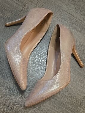 Dream Pairs • "Christian" Shimmering Heels